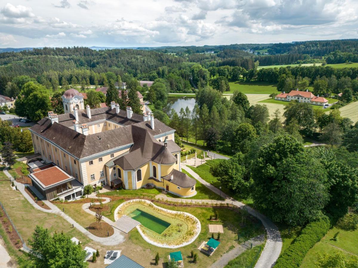 Schlosshotel Rosenau Superior Schloss Rosenau Exterior foto
