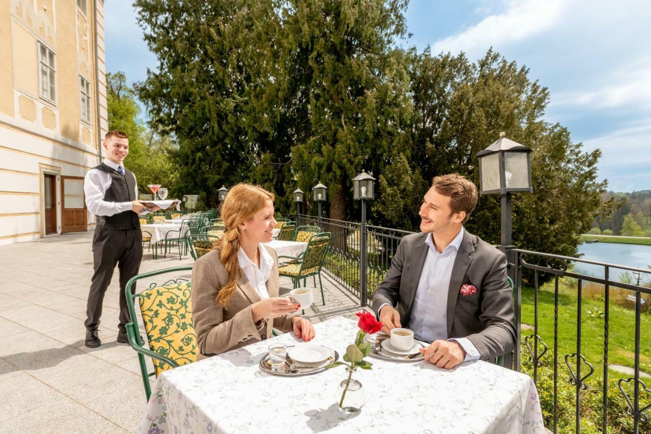 Schlosshotel Rosenau Superior Schloss Rosenau Exterior foto